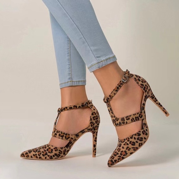 Heels - Picture 1 of 1